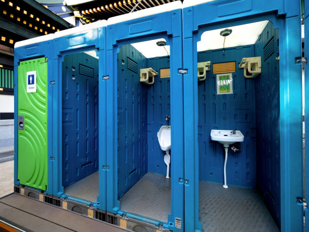 Best Porta potty rental near me  in Parma Heights, OH